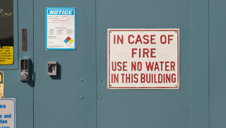 Illustration for article titled These 100% Real NASA Warning Signs Are Excellent (And Inspired A Song)